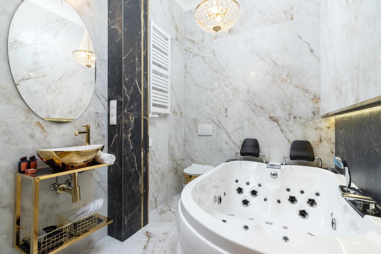 Kazimierz Studio With Jacuzzi By Renters Prestige Krakov Exteriér fotografie