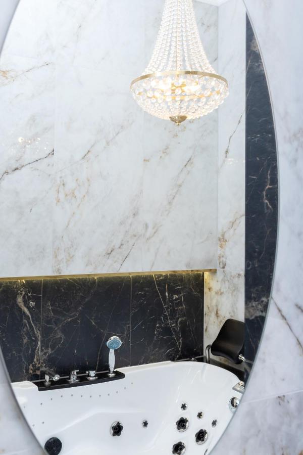 Kazimierz Studio With Jacuzzi By Renters Prestige Krakov Exteriér fotografie