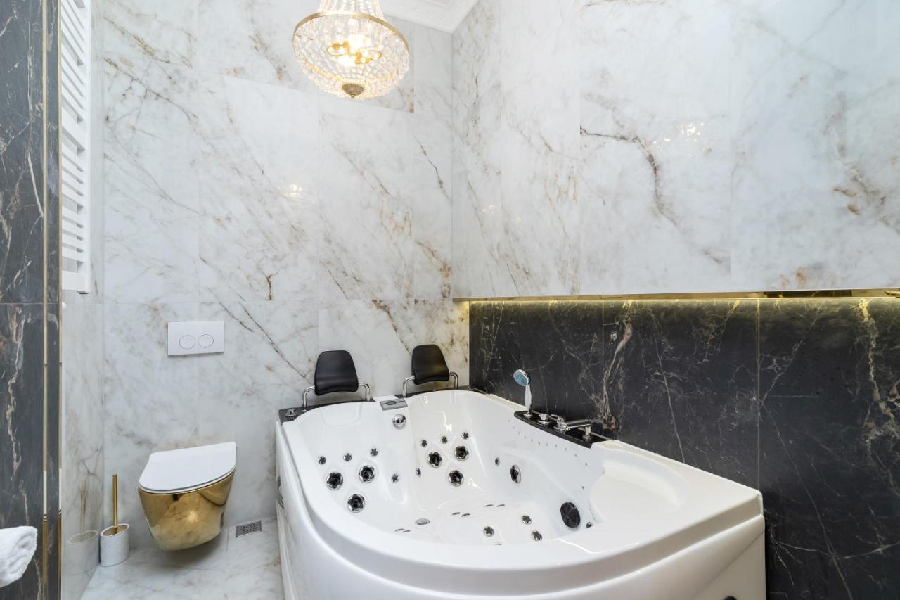 Kazimierz Studio With Jacuzzi By Renters Prestige Krakov Exteriér fotografie